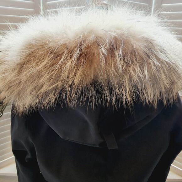 CANADA GOOSE FULLY LINED HOODED ZIP DOWN COAT SIZE SMALL - Picture 14 of 16